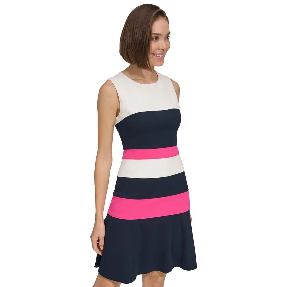 商品Tommy Hilfiger|Women's Colorblocked Scuba Crepe Sleeveless Dress,价格¥602,第3张图片详细描述