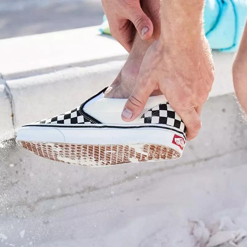 Vans Classic Slip-On Shoes 商品