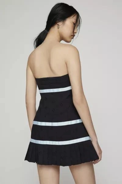 商品Kimchi Blue|Kimchi Blue Violetta Eyelet Strapless Mini Dress,价格¥598,第4张图片详细描述