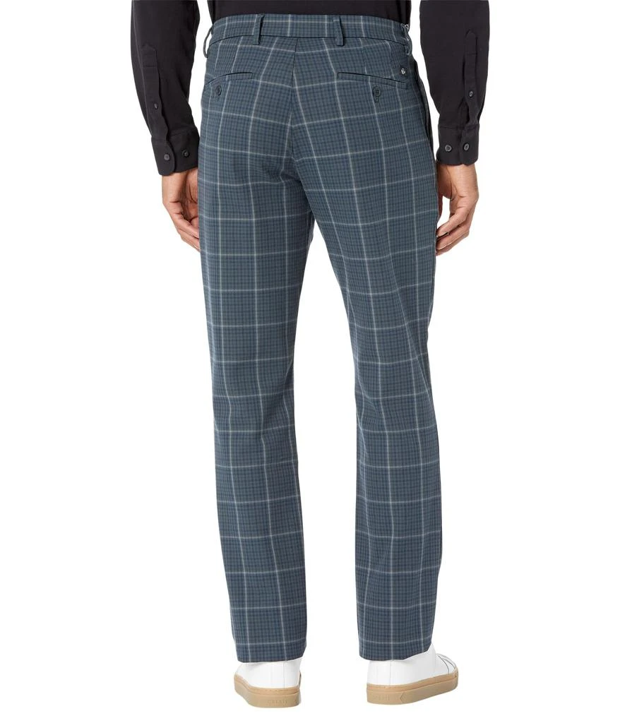 商品Dockers|Slim Fit Smart 360 Tech City Tech Trouser Pants,价格¥432,第2张图片详细描述