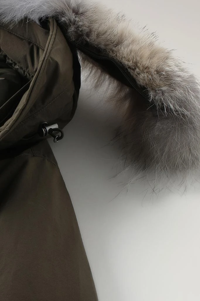 商品Woolrich|Polar Parka in Ramar Cloth with High Collar and Fur Trim - Men - Gray,价格¥5795,第3张图片详细描述