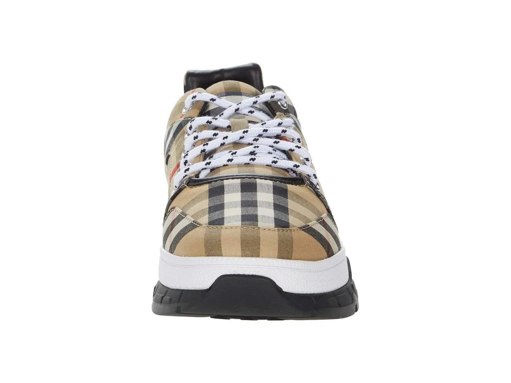 Brockton Check Low Top Sneaker (Toddler/Little Kid) 商品