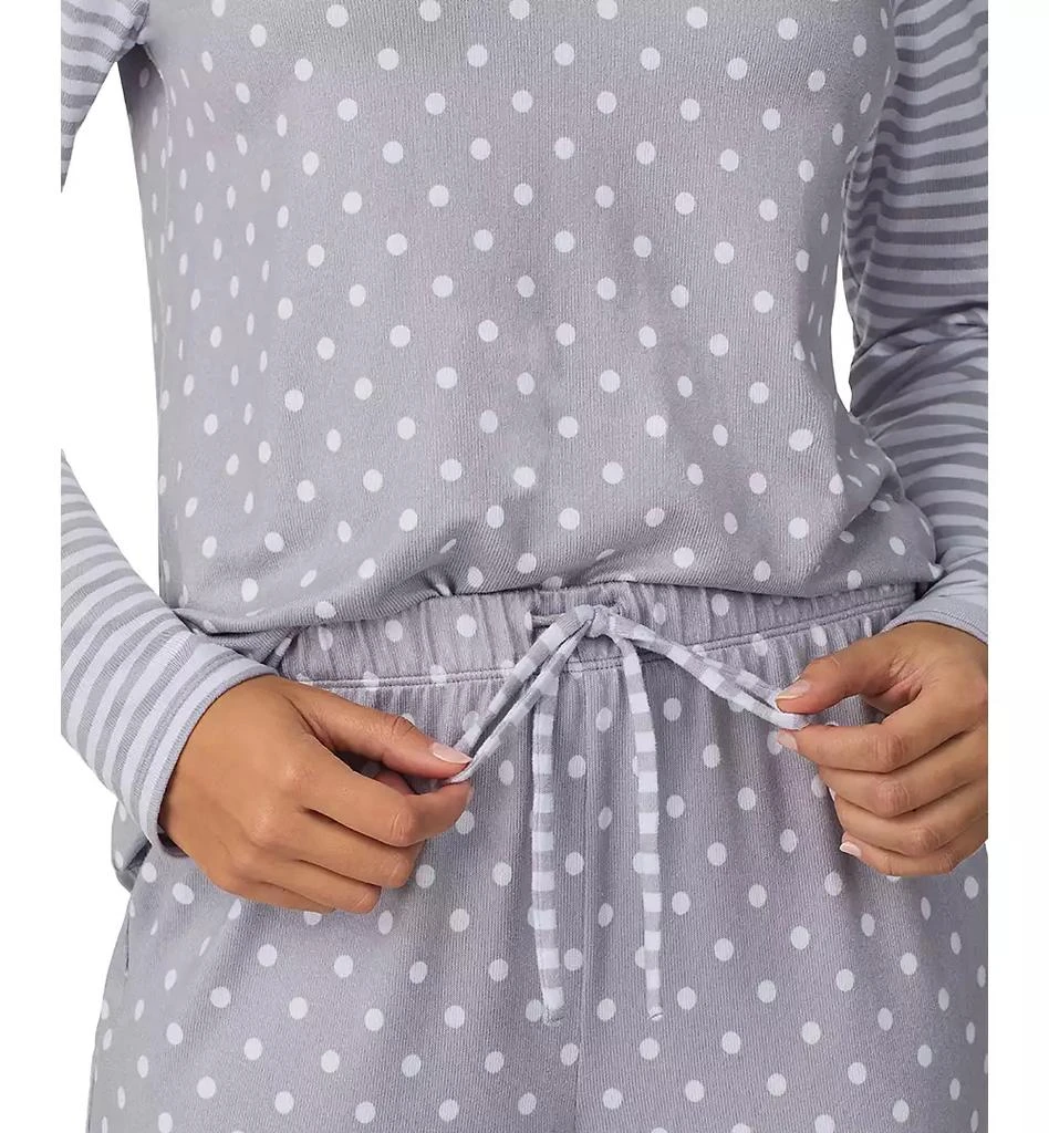 商品Cuddl Duds|Women's Printed Button-Front Jogger Pajama Set,价格¥258,第4张图片详细描述