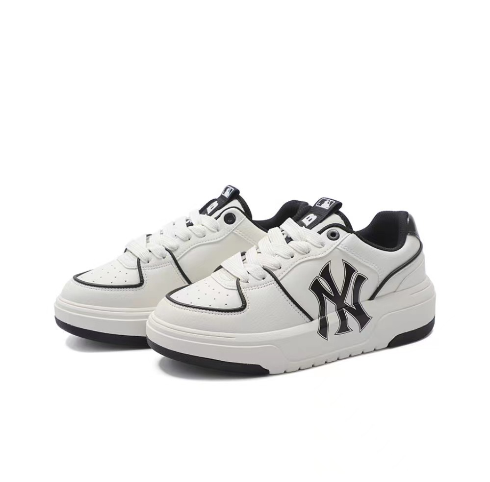 【享贝家】MLB 纽约洋基队 厚底舒适板鞋 白色 男女同款 3ASXCA12N-50WHS商品第1张图片规格展示