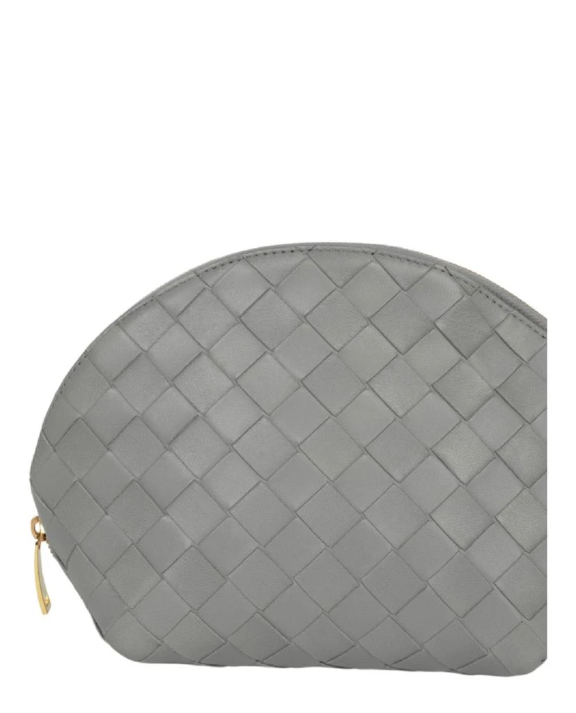 商品Bottega Veneta|Medium Napa Intrecciato Cosmetic Bag,价格¥2610,第3张图片详细描述