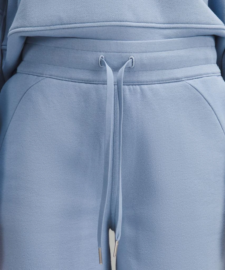 Scuba High-Rise Short 5" 商品