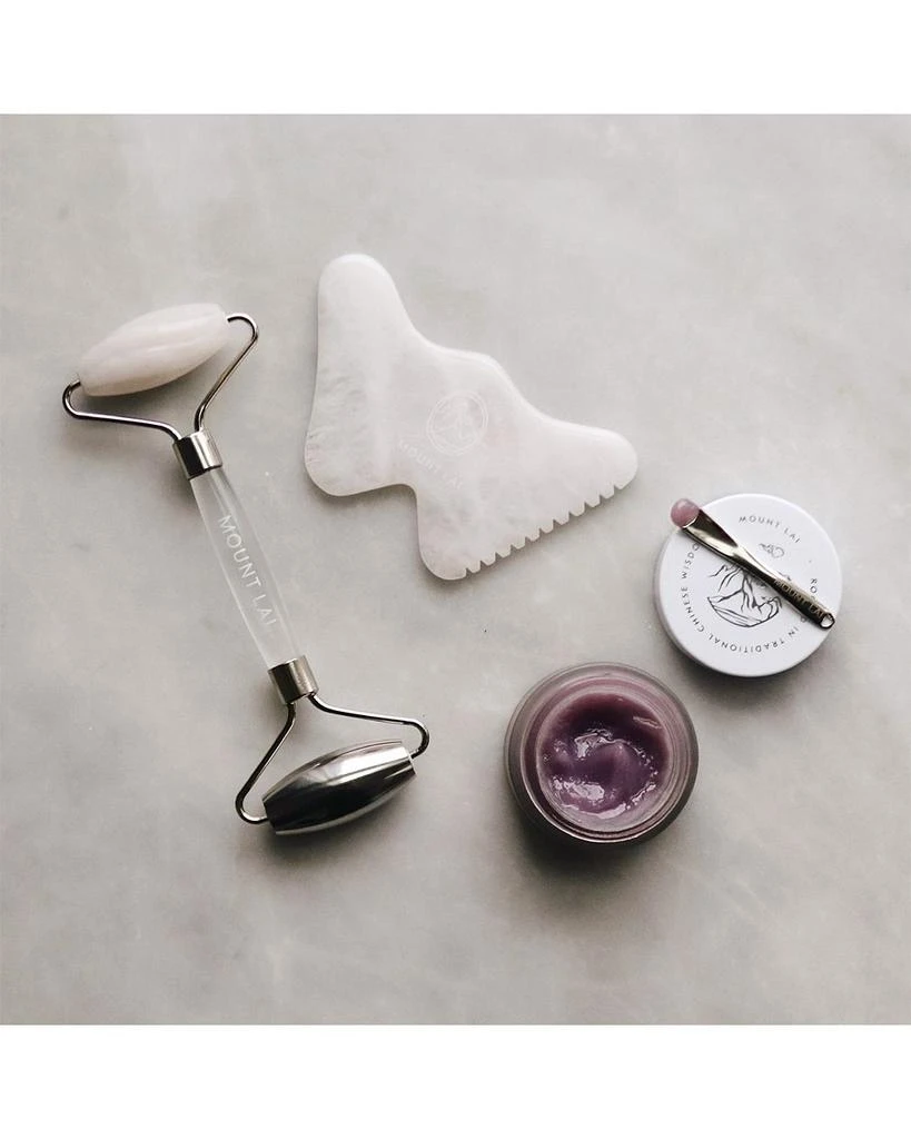 The Vitality Qi White Jade Gua Sha Sculpting Tool 商�品