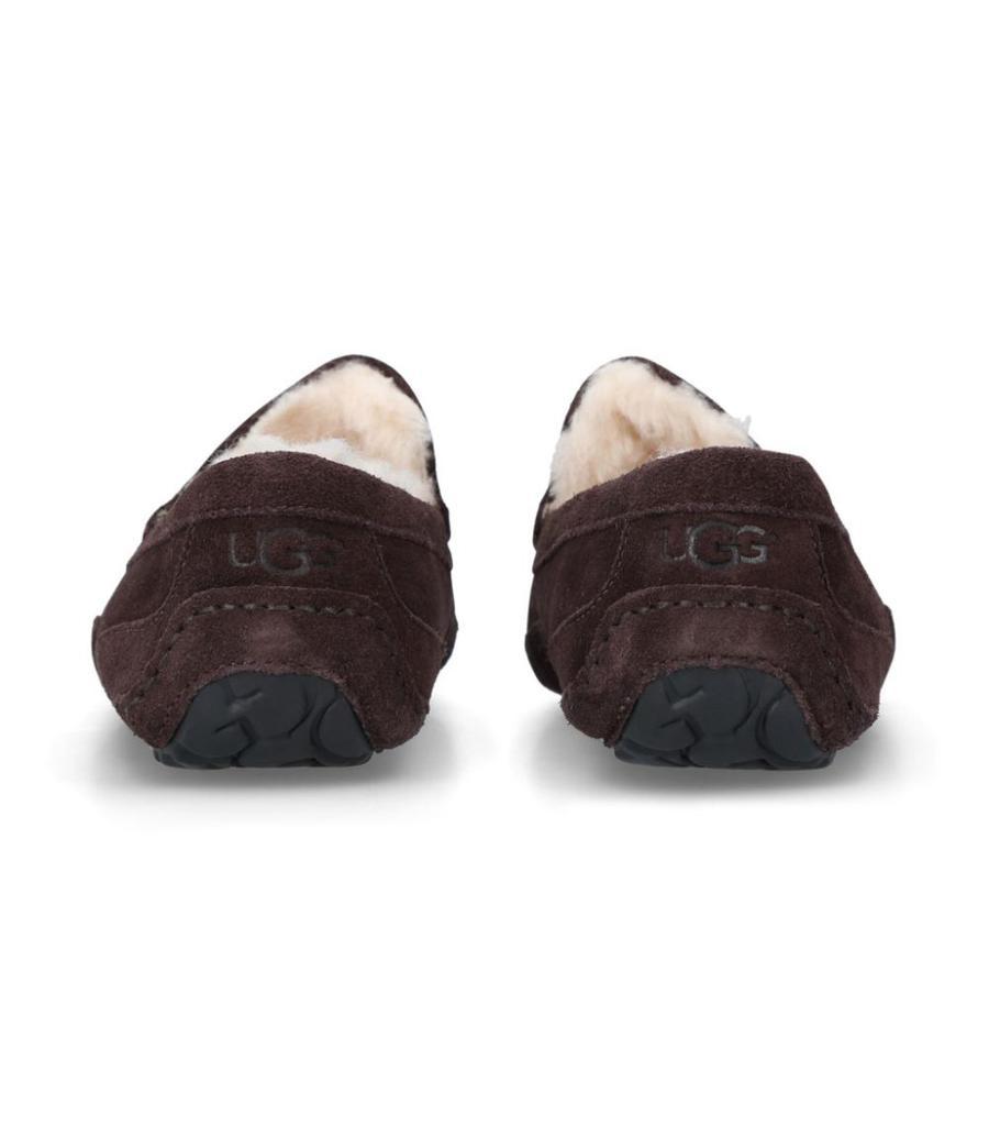 商品UGG|Suede Ascot Slippers,价格¥939,第4张图片详细描述