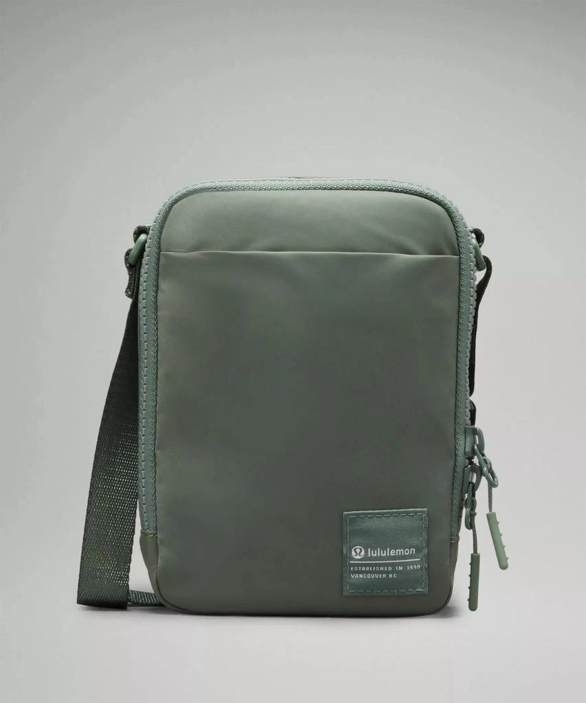 商品Lululemon|Easy Access Crossbody Bag 1.5L,价格¥368,第3张图片详细描述