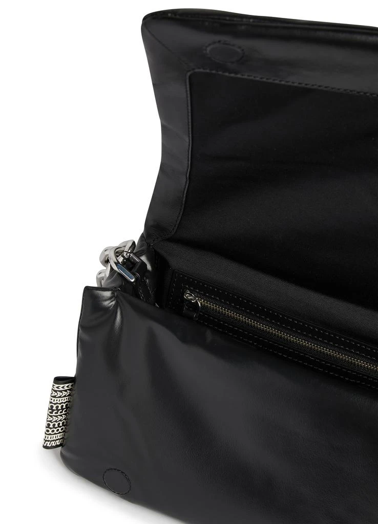商品Marc Jacobs|The Barcode Pillow Bag 肩带包,价格¥3284,第4张图片详细描述