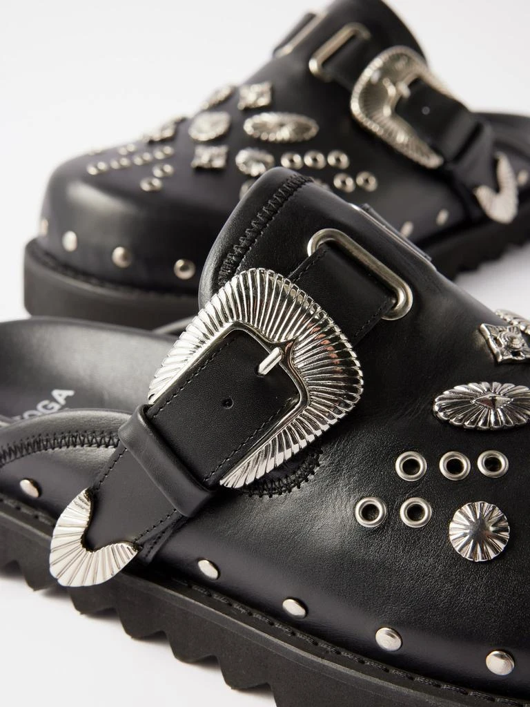 商品Toga Virilis|Metal-plaque leather slip-on clogs,价格¥3604,第2张图片详细描述