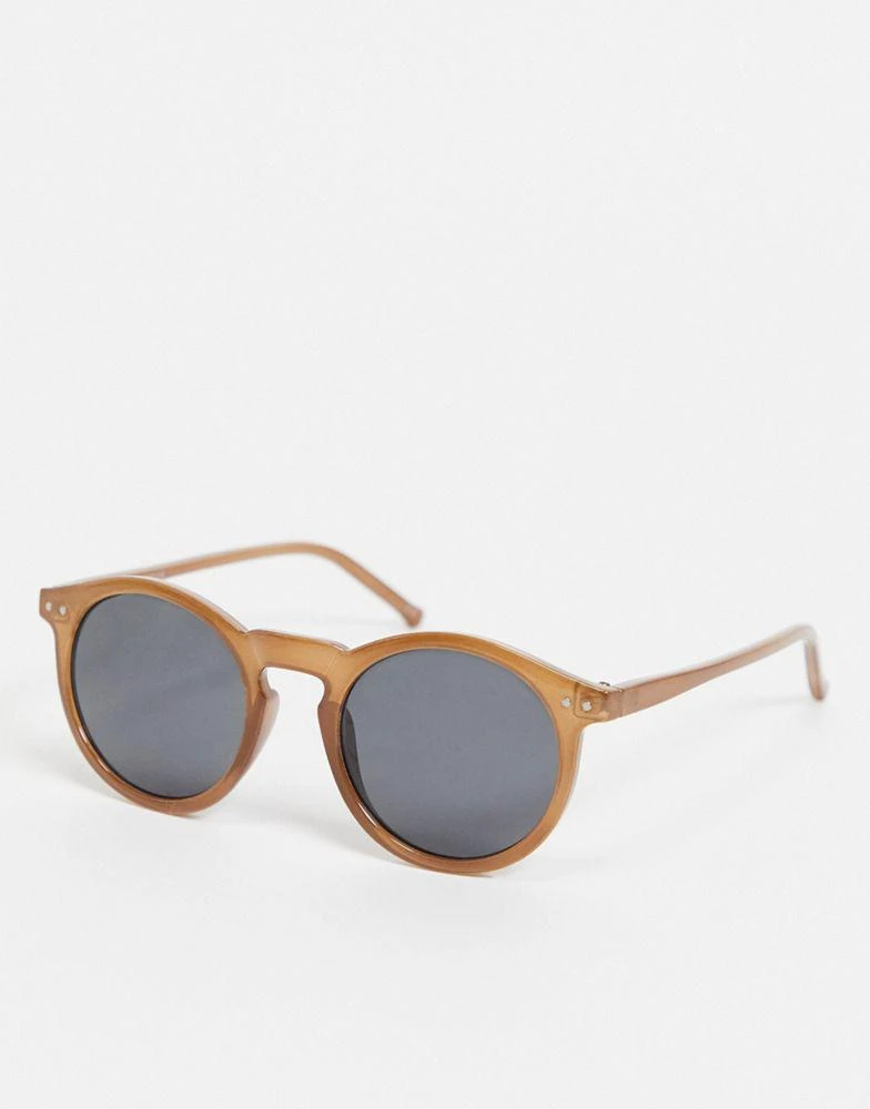 商品ASOS|ASOS DESIGN retro round sunglasses with smoke lens in brown,价格¥129,第1张图片