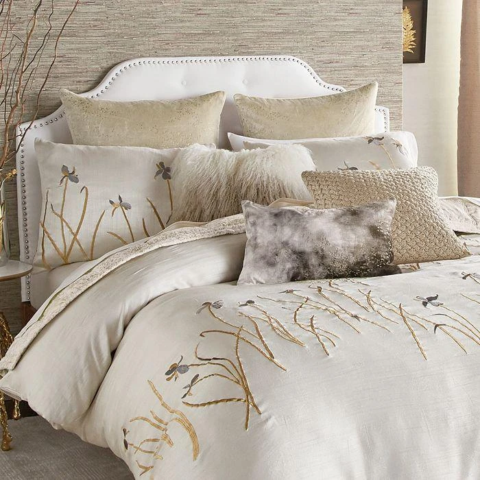 商品Michael Aram|Iris Embroidered Standard Sham,价格¥583,第2张图片详细描述