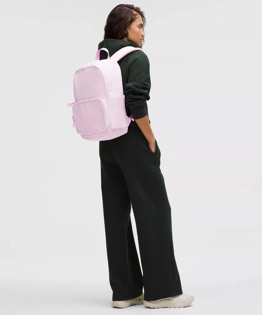 Everywhere Backpack 22L 商品