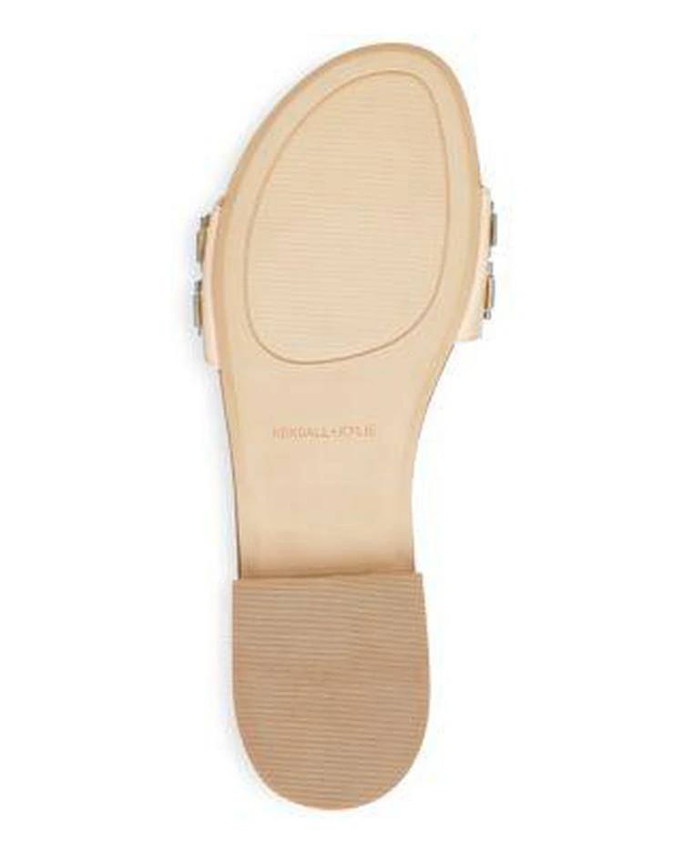 商品KENDALL & KYLIE|KENDALL and KYLIE Women's Kennedy Embellished Patent Leather Slide Sandals ,价格¥343,第5张图片详细描述