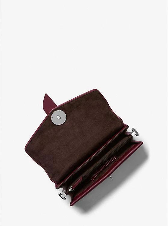 商品Michael Kors|Greenwich Medium Logo Jacquard Shoulder Bag,价格¥893,第2张图片详细描述