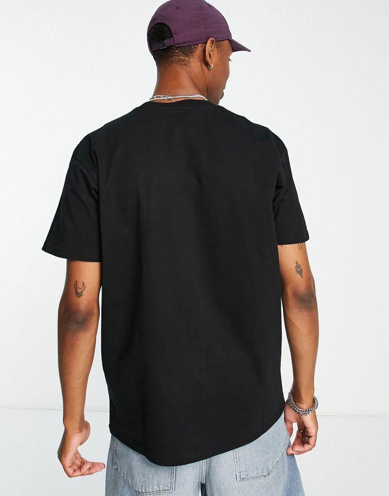 Carhartt WIP chase t-shirt in black商品第4张图片规格展示