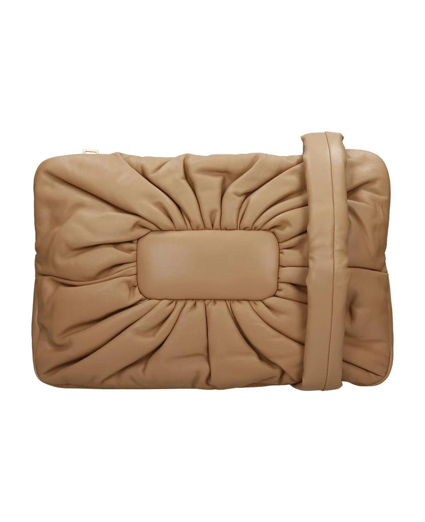 商品Mlouye|Puff Large Clutch In Beige Leather,价格¥2107,第1张图片