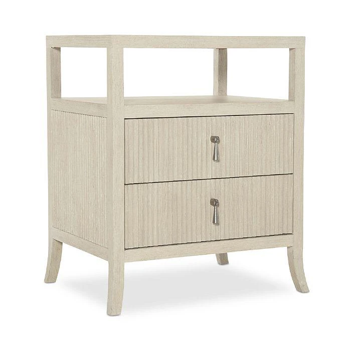 商品Bernhardt|East Hampton 2 Drawer Nightstand,价格¥10689,第2张图片详细描述