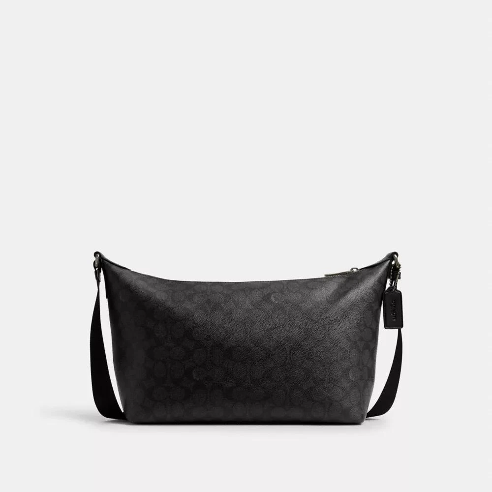 商品Coach|女士 Finn 标志性帆布斜挎包,价格¥974,第1张图片