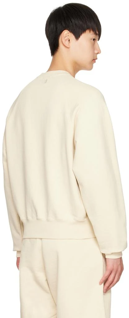 商品AMI|SSENSE Exclusive Off-White Ami de Cœur Sweatshirt,价格¥3177,第3张图片详细描述