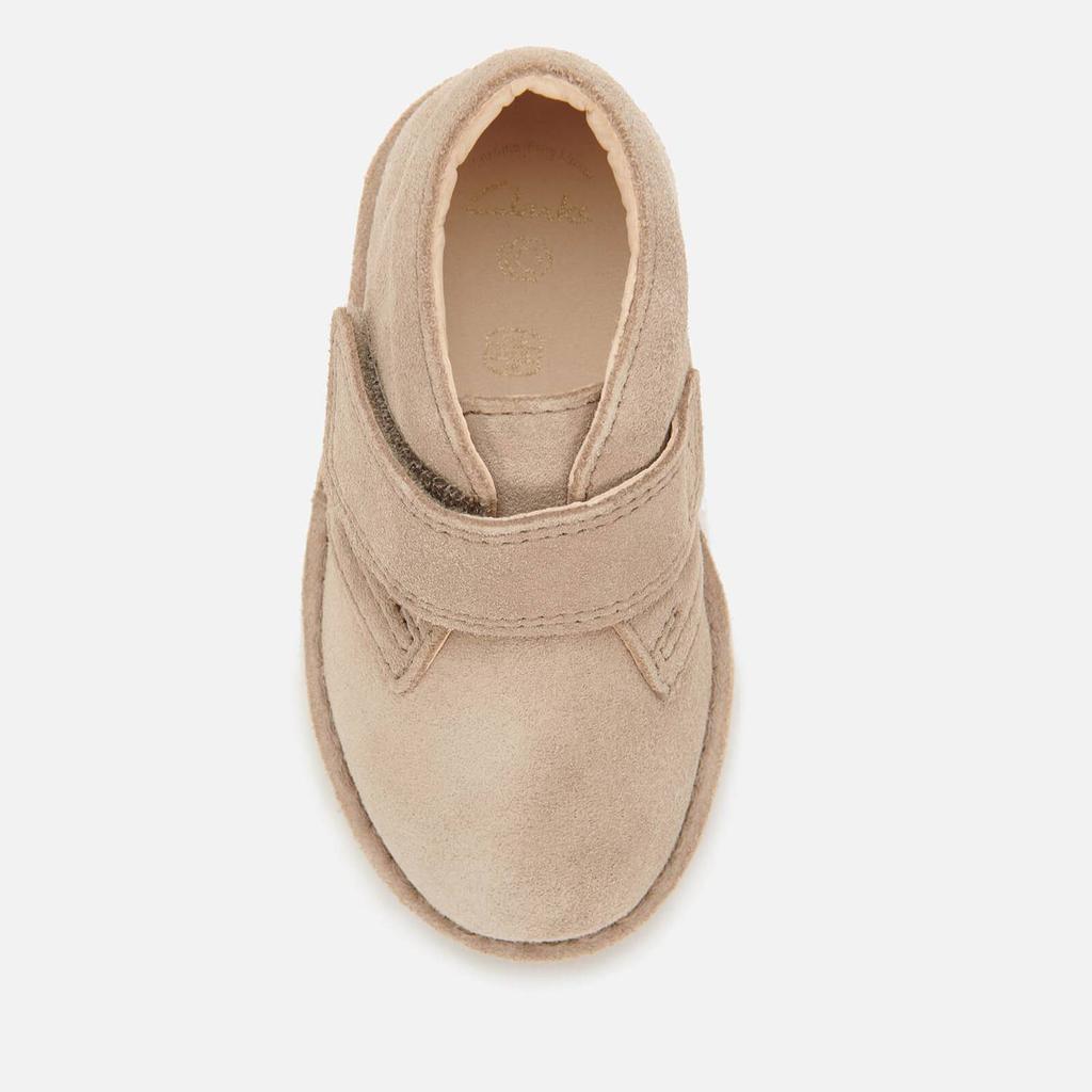 商品Clarks|Clarks Toddler Desert Boot2 Boots - Sand Suede,价格¥319,第5张图片详细描述