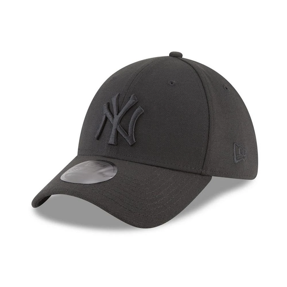 商品New Era|New York Yankees Blackout 39THIRTY Cap,价格¥247,第1张图片