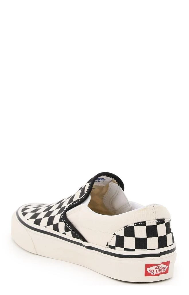 商品Vans|Vans Classic 98 DX Slip-On Sneakers,价格¥408,第3张图片详细描述