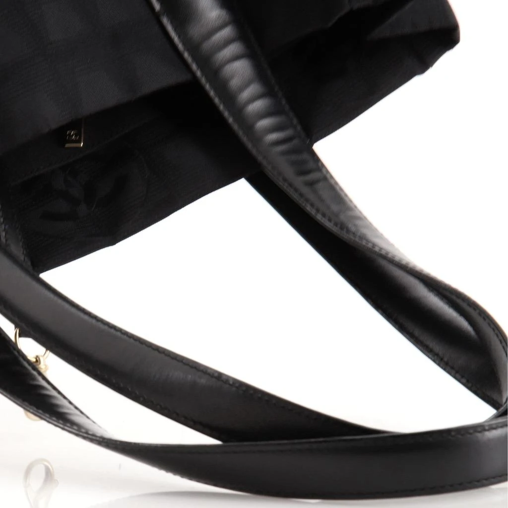 商品[二手商品] Chanel|Chanel Travel Line Tote Nylon Small Black,价格¥13519,第5张图片详细描述