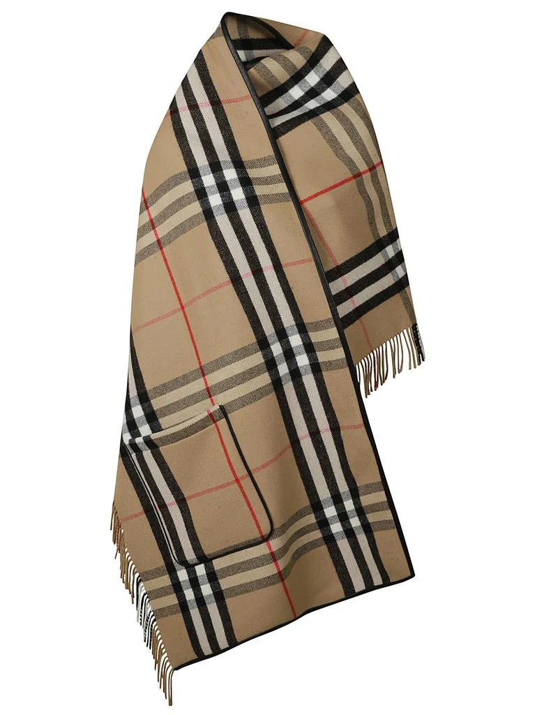 商品Burberry|Burberry Giant Check Helen Pocket Cape,价格¥8741,第1张图片