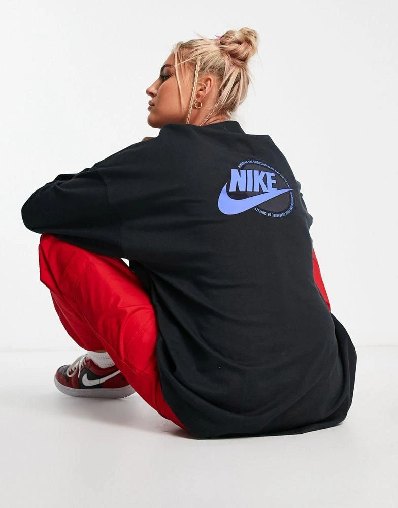 商品NIKE|Nike Sports Utility back graphic long sleeve t-shirt in black,价格¥230,第3张图片详细描述