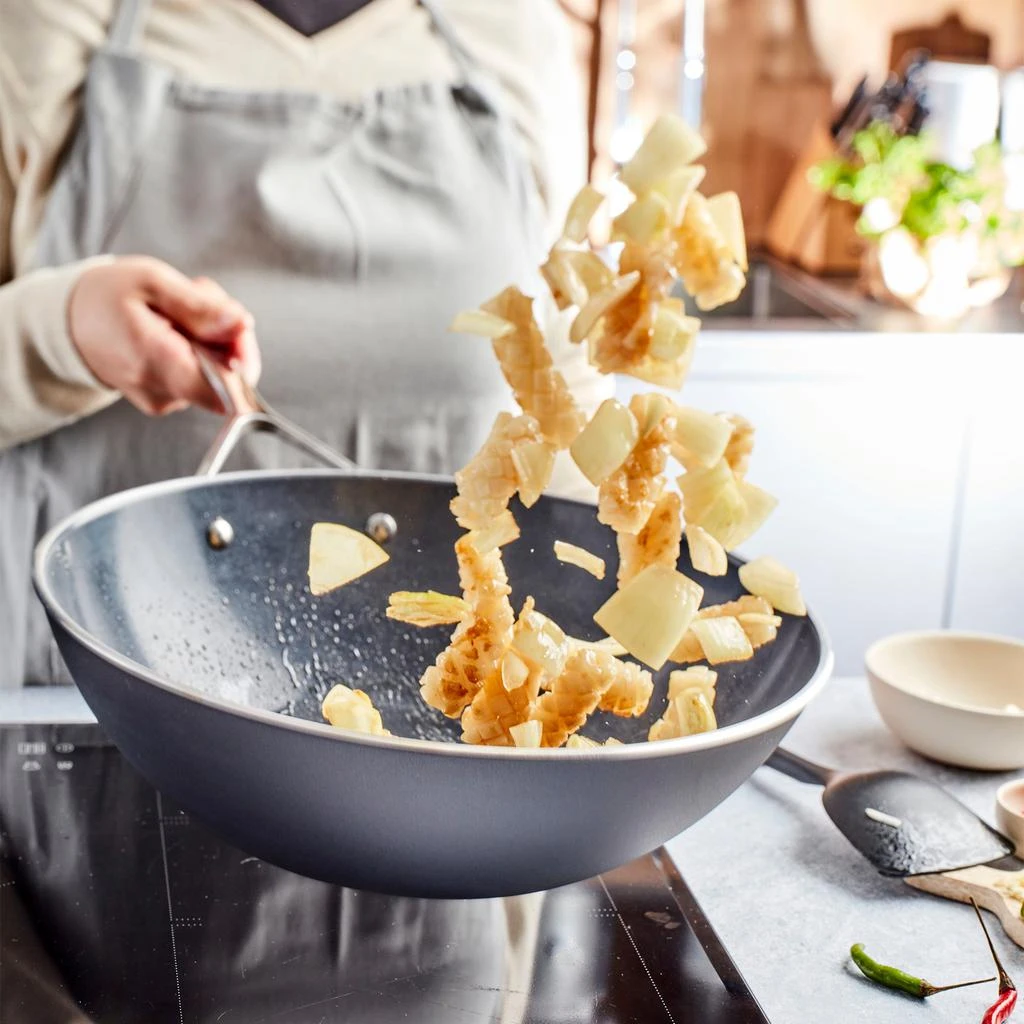 商品Demeyere|AluPro Ceramic 12-inch Aluminum Nonstick Wok,价格¥1417,第5张图片详细描述
