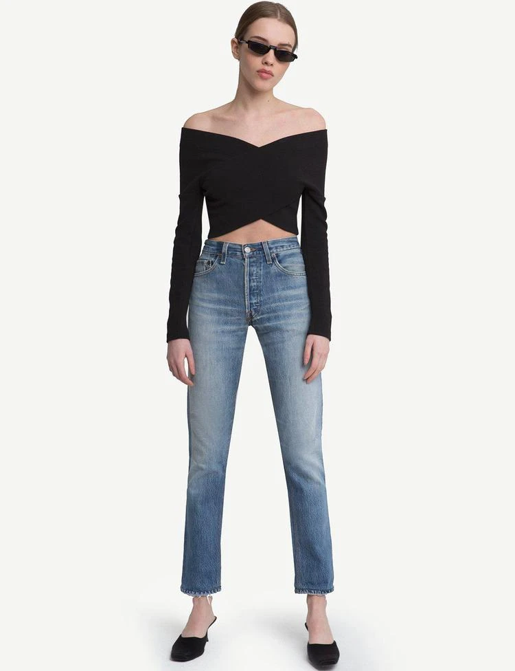 商品Pixie Market|Black Wrap OffThe Shoulder Crop Top,价格¥662,第4张图片详细描述
