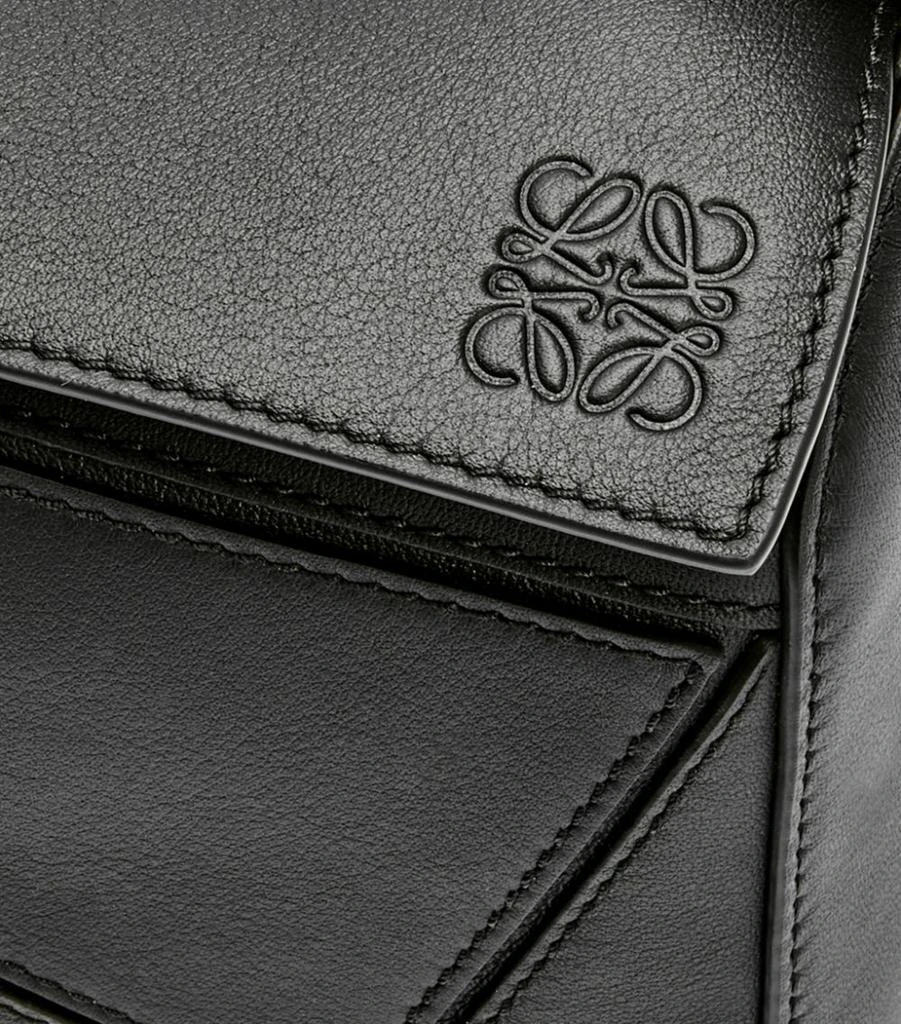 Small Leather Puzzle Top-Handle Bag 商品
