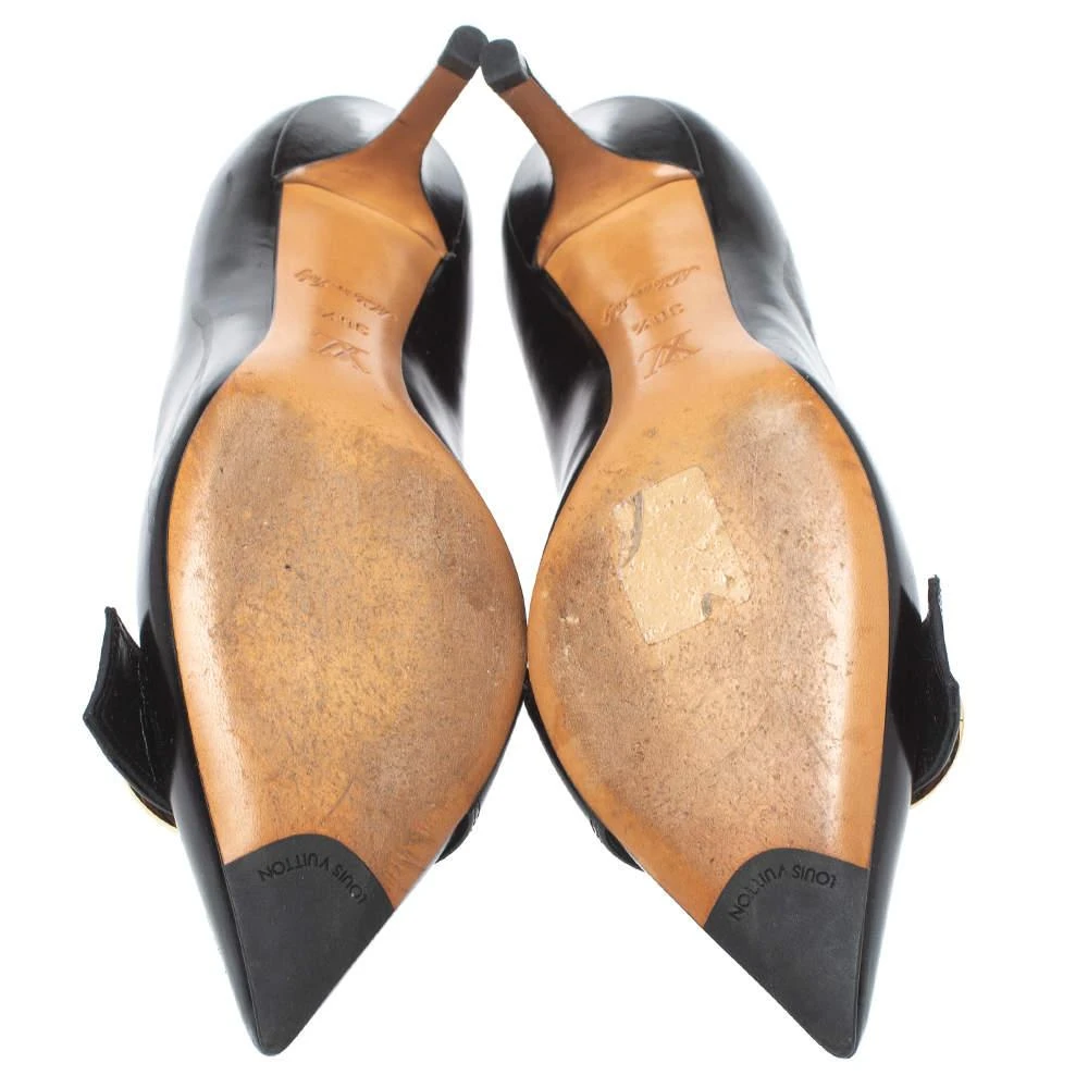 Louis Vuitton Black Leather Pointed Toe Pumps Size 36.5 商品