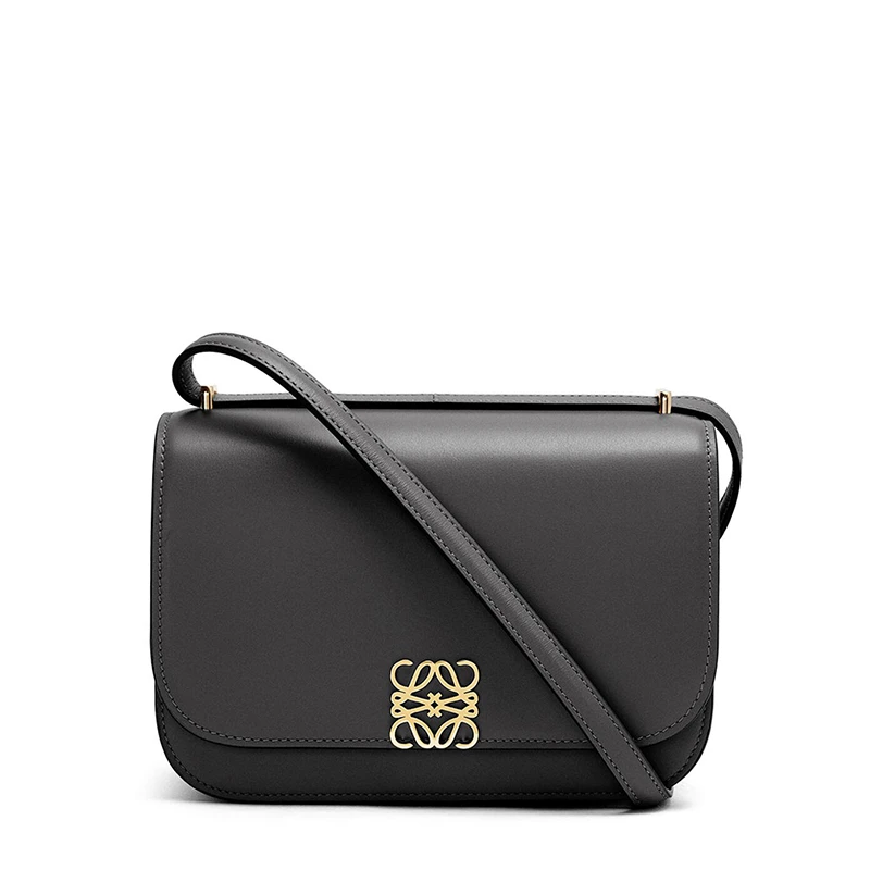 商品Loewe|【包税】LOEWE/罗意威 Goya系列 女士小号黑色真丝小牛皮金属徽标磁扣单肩斜挎包0010594315,价格¥23790,第1张图片