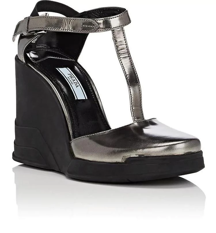 商品Prada|Specchio Leather Wedge Mary Janes,价格¥4830,第2张图片详细描述