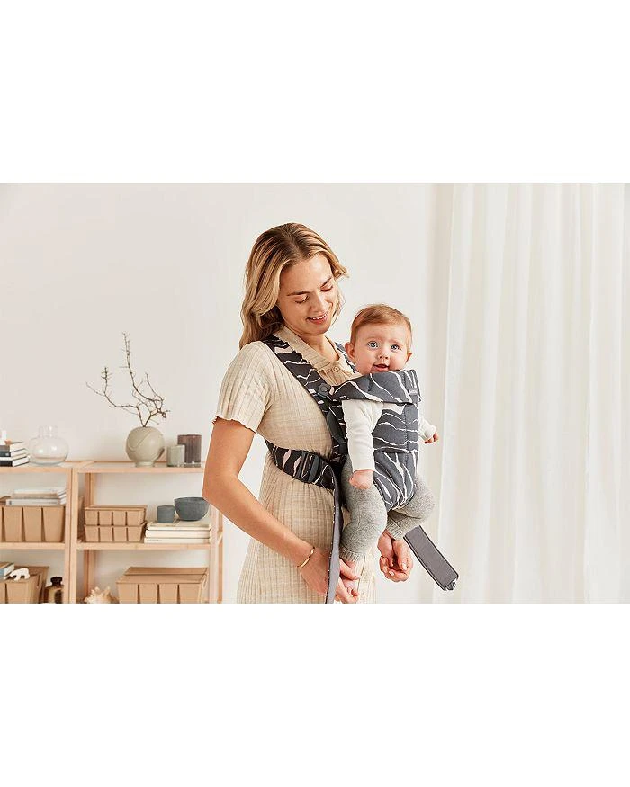 商品BabyBjörn|Cotton Baby Carrier Mini,价格¥742,第5张图片详细描述