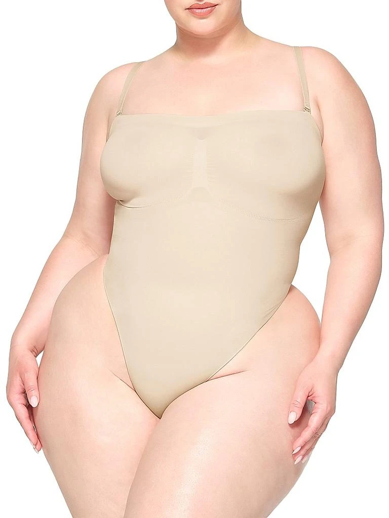 商品SKIMS|Seamless Sculpt Strapless Thong Bodysuit,价格¥523,第2张图片详细描述