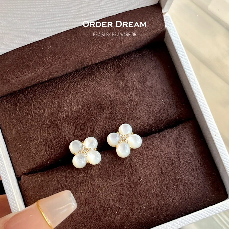 商品[国内直发] Order Dream|18K金钻石果冻四叶草耳钉(白、红、绿),价格¥2368,第1张图片