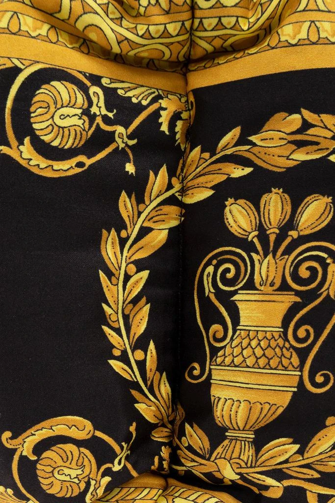 商品Versace|Versace Logo Monogram Dog Bed,价格¥5710,第2张图片详细描述