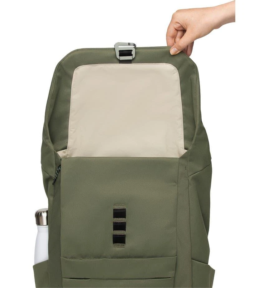 Ready to Roam Backpack 商品