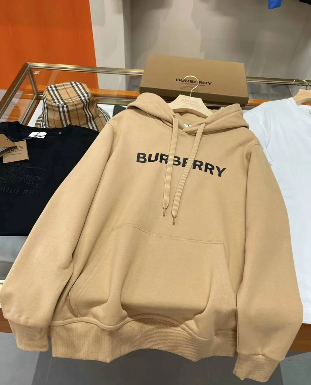 BURBERRY/博柏利 女士驼色棉质徽标印花连帽卫衣80607021 商品