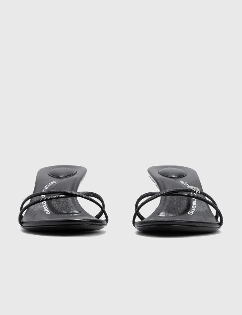 商品Alexander Wang|Dahlia 50 Sandals,价格¥1913,第2张图片详细描述
