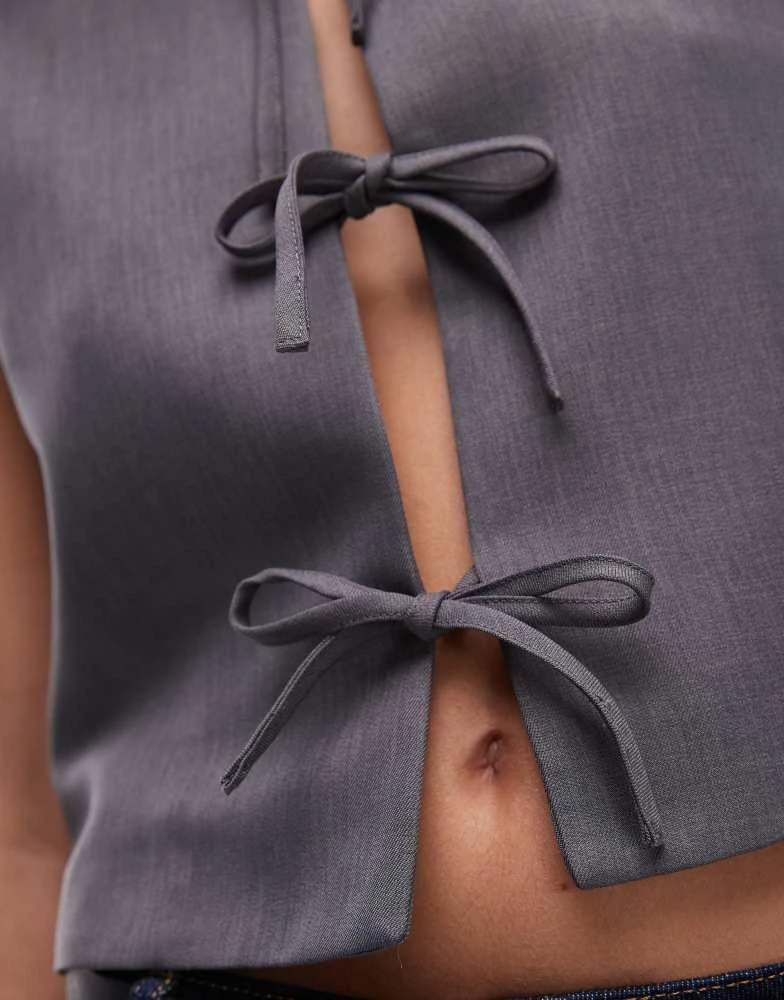 商品Topshop|Topshop tie front cropped waistcoat in grey marl,价格¥87,第4张图片详细描述