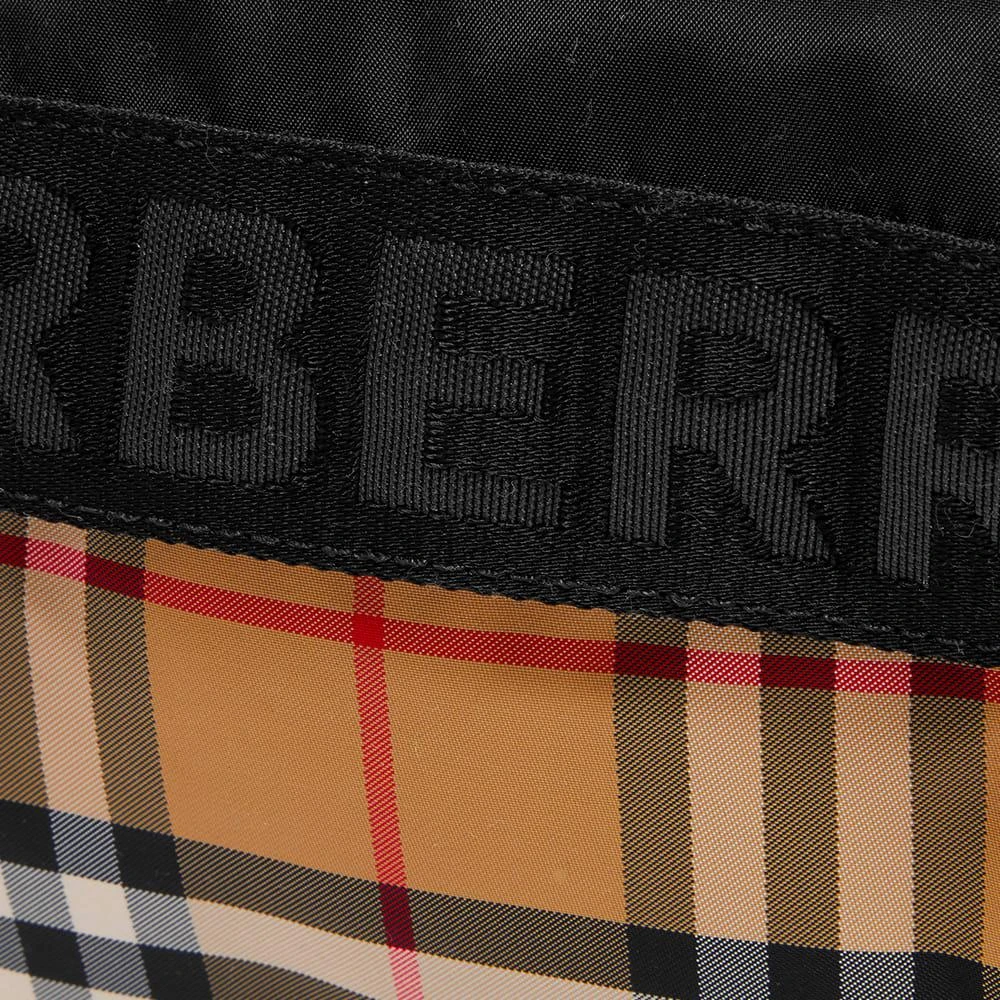 商品Burberry|Burberry Checked Bumbag,价格¥7246,第2张图片详细描述