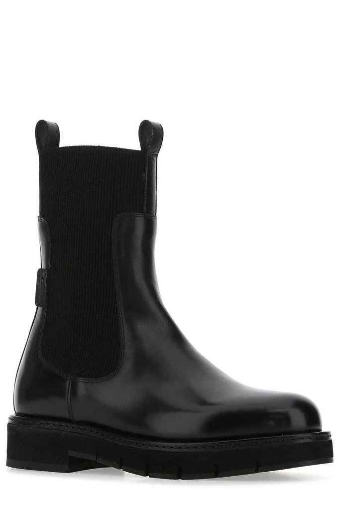 商品Salvatore Ferragamo|Salvatore Ferragamo Pull-On Chelsea Boots,价格¥3879,第2张图片详细描述