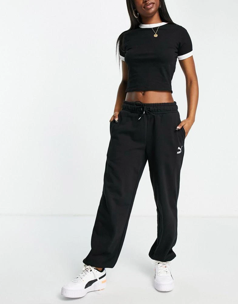 商品Puma|Puma Classics oversized joggers in black,价格¥336,第2张图片详细描述