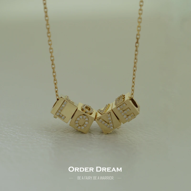 商品[国内直发] Order Dream|18K金骰子立体LOVE字母路路通（吊坠）,价格¥2171,第1张图片