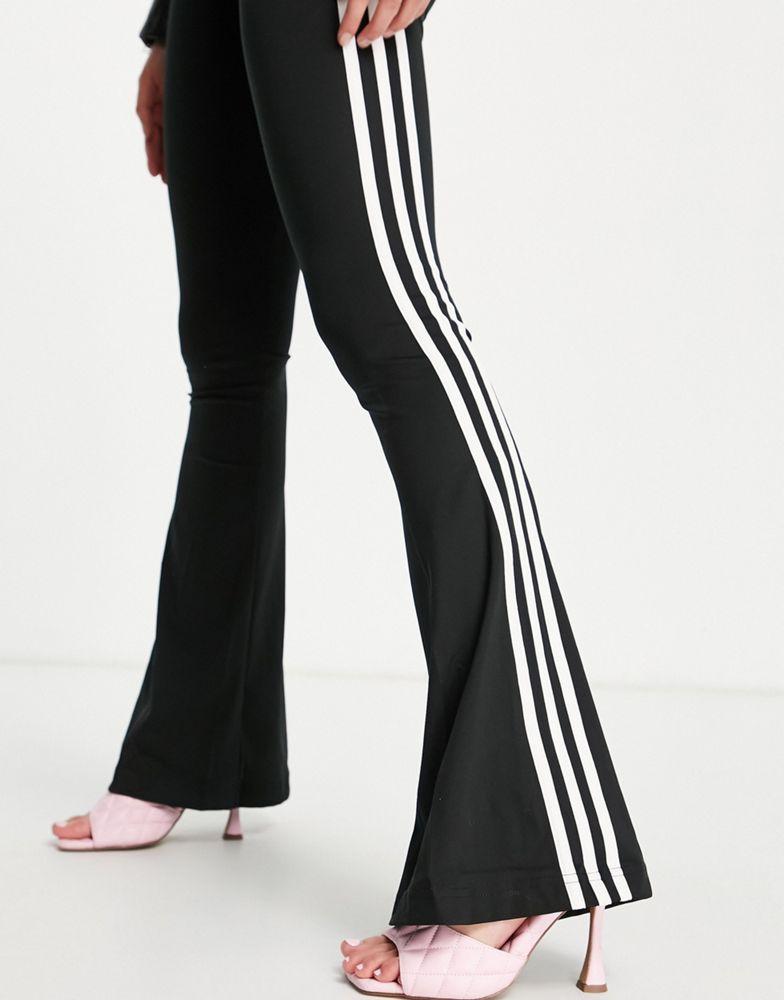 adidas Originals three stripe flared track pant in black商品第3张图片规格展示